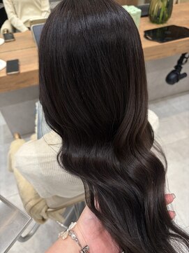 ケンジ 湘南台(KENJE) 艶髪寒色グレージュ