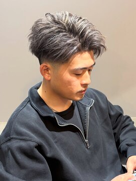 ヘアー フォー ナイン(Hair for nine) ハイライト