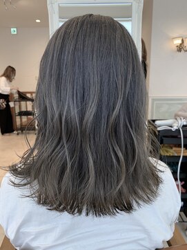 ヘアーサロン リアン 熊谷2号店(hair salon Rien) 濃いめグレー