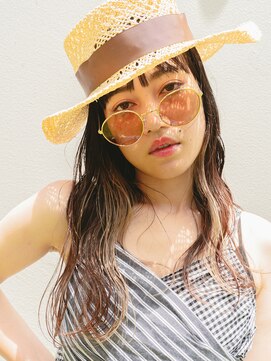 デビュー ヘアーメイク ロングスタイル　【インナーカラー】