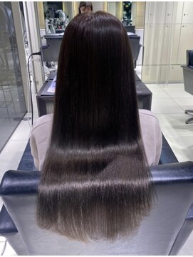 フォルテ 横浜店(FORTE) チェリーブラウン、フェミニン、ダークブラウン、ダークアッシュ