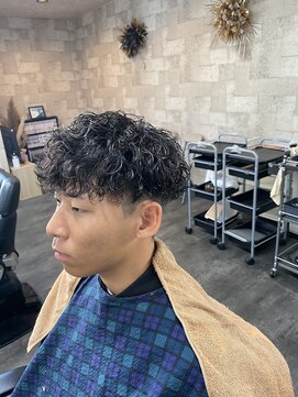 エアストバイエス(erst by es) 波巻ショートマッシュ