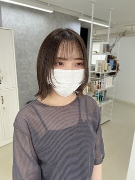 メリア(meria) 顔周りレイヤー/ボブ/秋色/透明感カラー