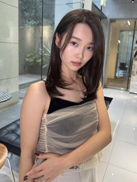 サンバレー(SUNVALLEY) 骨格矯正ミディアムレイヤー艶ブラウン