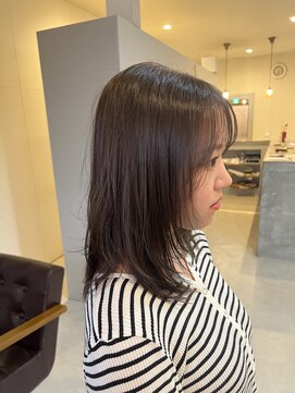 ニナル(Ninal) 動きが出る「レイヤーカット」