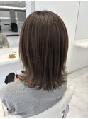 白髪ぼかしハイライト×レイヤーボブ
