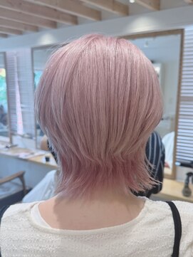 エイト新宿店(EIGHT shinjuku) ピンクウルフ