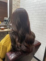 ハサミバイアトリエナガノ 千葉(8sami by atelier nagano)&nbsp;ショートボブ/センターパート/ツヤ髪/グラデーション/イヤリング