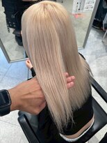 ペレ 梅田(PELE)&nbsp;ミディアムヘア/暗めカラー/グラ ンマッシュ/梅田