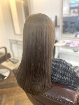 グレージュベージュカラー