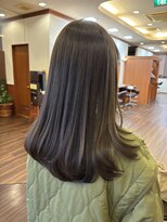 ディール D-R オリーブベージュカラー/レイヤースタイル/ツヤ髪/髪質改善