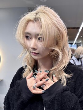 ソル ジングウマエ(SOL JINGUMAE) 【後藤宗一朗】ムラシャンで仕上げるホワイトブロンド