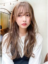 ロイジー(roijir) 【roijir】表参道　小顔シースルーバングxミルクティーベージュ