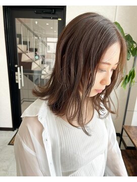 シエル(Ciel) 艶髪ラベージュ