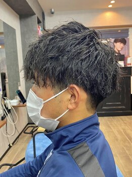 ユナイテッドヘアー バイ ピックアップ(UNITED HAIR by pick up)の写真/男性スタイリスト多数在籍！同性だからこそ髪の悩みを何でも相談できる☆【ツイスト/ツイスパ/フェード】