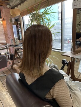 ロッソバイアルター 鎌取(ROSSO by aL-ter) 【チェリーブラウン/束感ショート/ダークアッシュ】千葉香奈