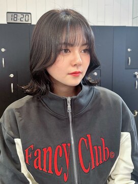 アイティー バイ アルバム 中野店(IT by ALBUM) ボブレイヤー_グレーベージュレイヤーロング前髪パーマ_29514