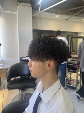 アイズ 海老名(AIZU) ツイストスパイラルパーマ　ツイストパーマ　メンズパーマ