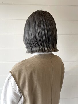 エルベ 千波店(elve) オリーブグレージュ×外ハネボブ