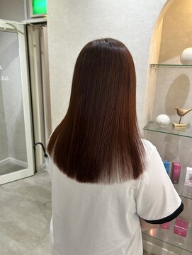 カラークチュール(Color Couture) 切りっぱなしボブ/ピンクブラウン/暖色カラー/美髪のススメ