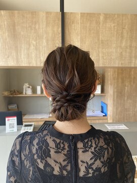 リード 大府店(LEAD) シニヨン