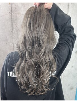 ドアベルヘアリビング(Door Bell hair Living) ダブルカラー×イメチェン×アッシュグレーカラー