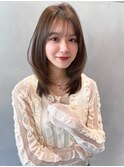 くびれヘア/顔周り/韓国/レイヤーカット/黒髪/ミディアム/原宿