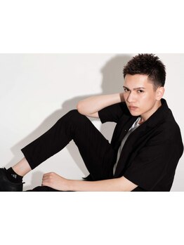 ON/OFFキマるスタイルをご提案！再現性の高いカットで、伸びても決まるので、忙しい朝も楽々♪