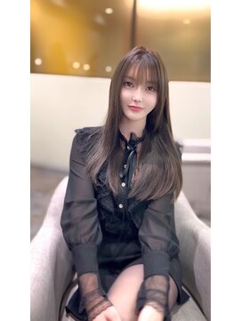 シュガー(Sugar) 透明感カラー/ワンホンヘア/韓国ヘア/顔まわり/大阪/梅田