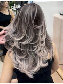 重軽フェザーレイヤー/春カラーバレイヤージュ/ロングレイヤー