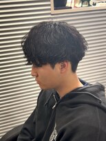 ガオプロデュースバイレボ(gao produced by revo) シャドウパーマルーズパーマメンズカット刈り上げ眉毛柏駅