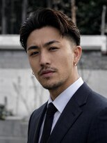 メッツ 原宿(METS) MEN'S/かき上げサイドパート×テーパーフェード/ビジネスヘア