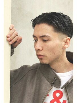 アットラブ バイ ベル(at'LAV by Belle) エレガントなセンターパートショート/ビジカジに！［Belle原宿］