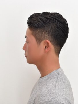 ヘアスタジオヘーフリヒ(HAIR STUDIO HoFLICH) 【7:3＝カッコイイ】