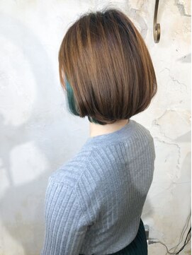 レイール 吉祥寺(Reir) 【Reir 吉祥寺】*フレンチボブ+インナー×ターコイズブルー*