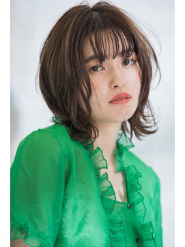 ヴァンクシー バイ ルナ(VANKCY by Luna) 向ヶ丘遊園 登戸 伸ばしかけ ネイビーカラー 大人ボブ 簡単 楽