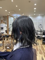 シエル エマージュ 松戸(CIEL Emerge)&nbsp;【インナーカラーネイビーブルー×切りっぱなしボブ】