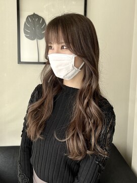 カミットチャーチ(KAMITTO CHUUCH) ロングスタイル×ミルクティーベージュ