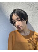 暗髪×大人ショート