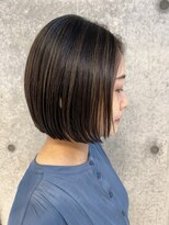 スウィープ 平尾(sweep)&nbsp;30代40代50代切りっぱなしボブの白髪ぼかしハイライト