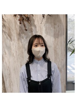 コットンウェーブ(COTTONWAVE) 顔まわりのレイヤーカットが可愛いミディアムレイヤー