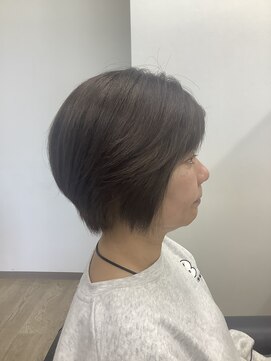 バンビ 大矢野店( Bambi) ショートボブ