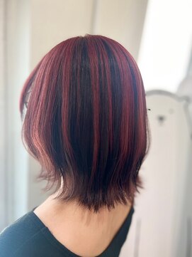 ナンバー ユアイロ 川崎(N° uairo) 丸型卵形切りっぱなしボブエアリーロング美髪ピンクブラウン川崎
