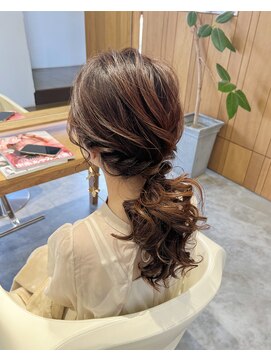 フラム(fulam) ポニーテール