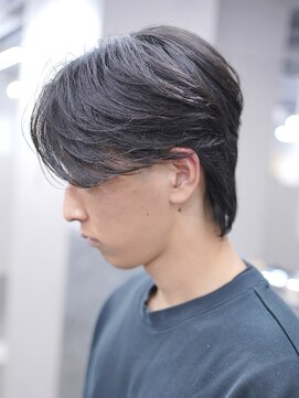 スラッシュ(SLASH) フェザーパーマ/ニュアンスパーマ/韓国/センターパート/姫路