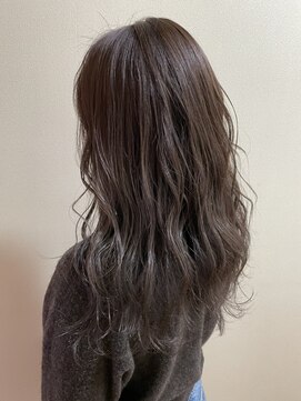 アクセ 20代30代40代☆黒髪暗髪☆大人可愛いなみなみウェーブロング