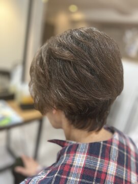 エフフォーユアヘアー(F for your hair) ショート