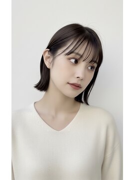 上品な透明感ショートボブ/ シースルーバング/似合わせカット