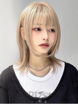 ネハス(nehus.) ブリーチカラー/レイヤーカット/ウルフカット/ダブルカラー