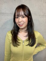 ブルーメ(Blume...)&nbsp;ハッシュカット/ロングレイヤー/透明感カラー